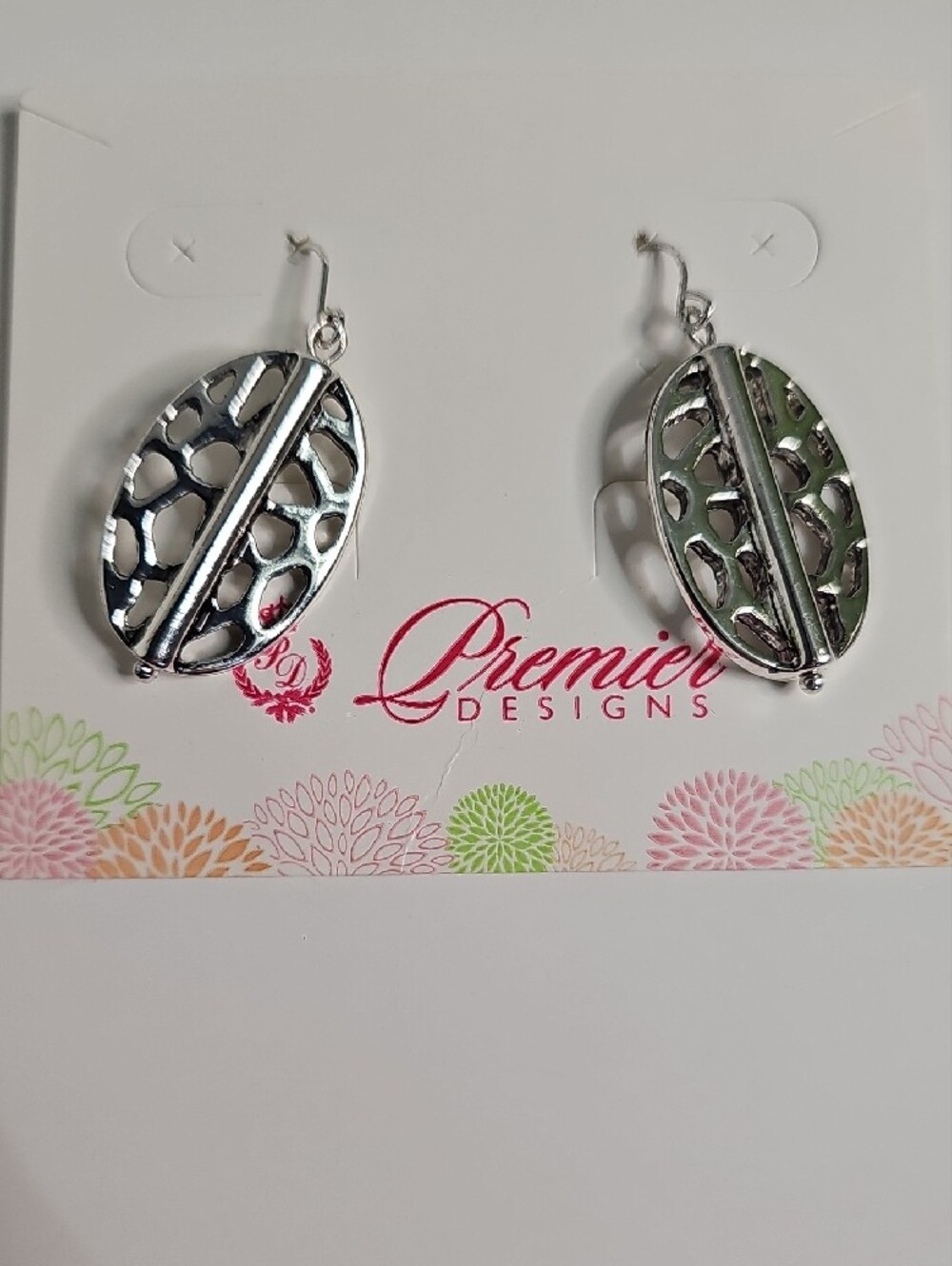 Premier Designs Silver Oval Filigree Drop Earrings